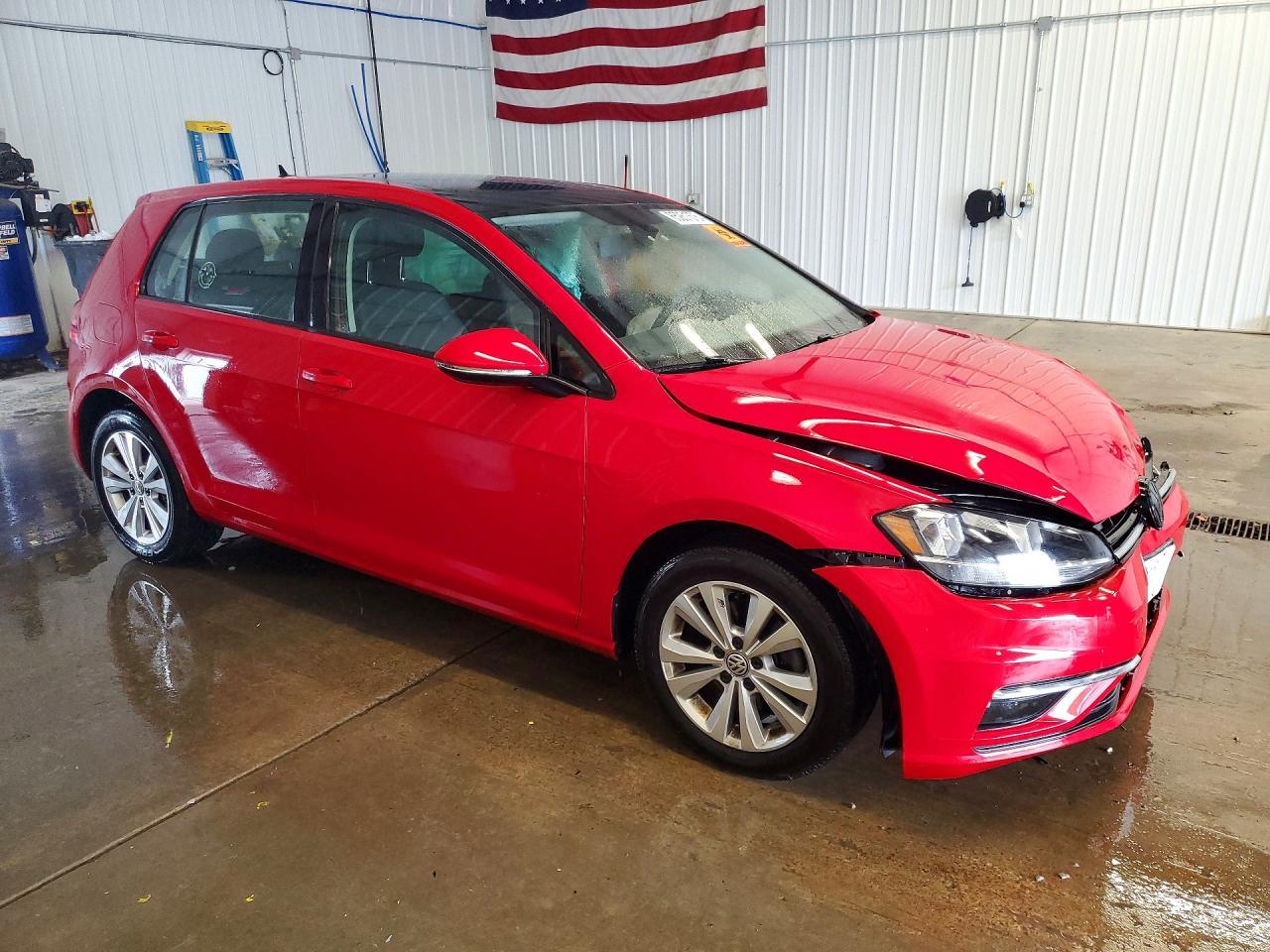 2019 Volkswagen Golf S - Image 4