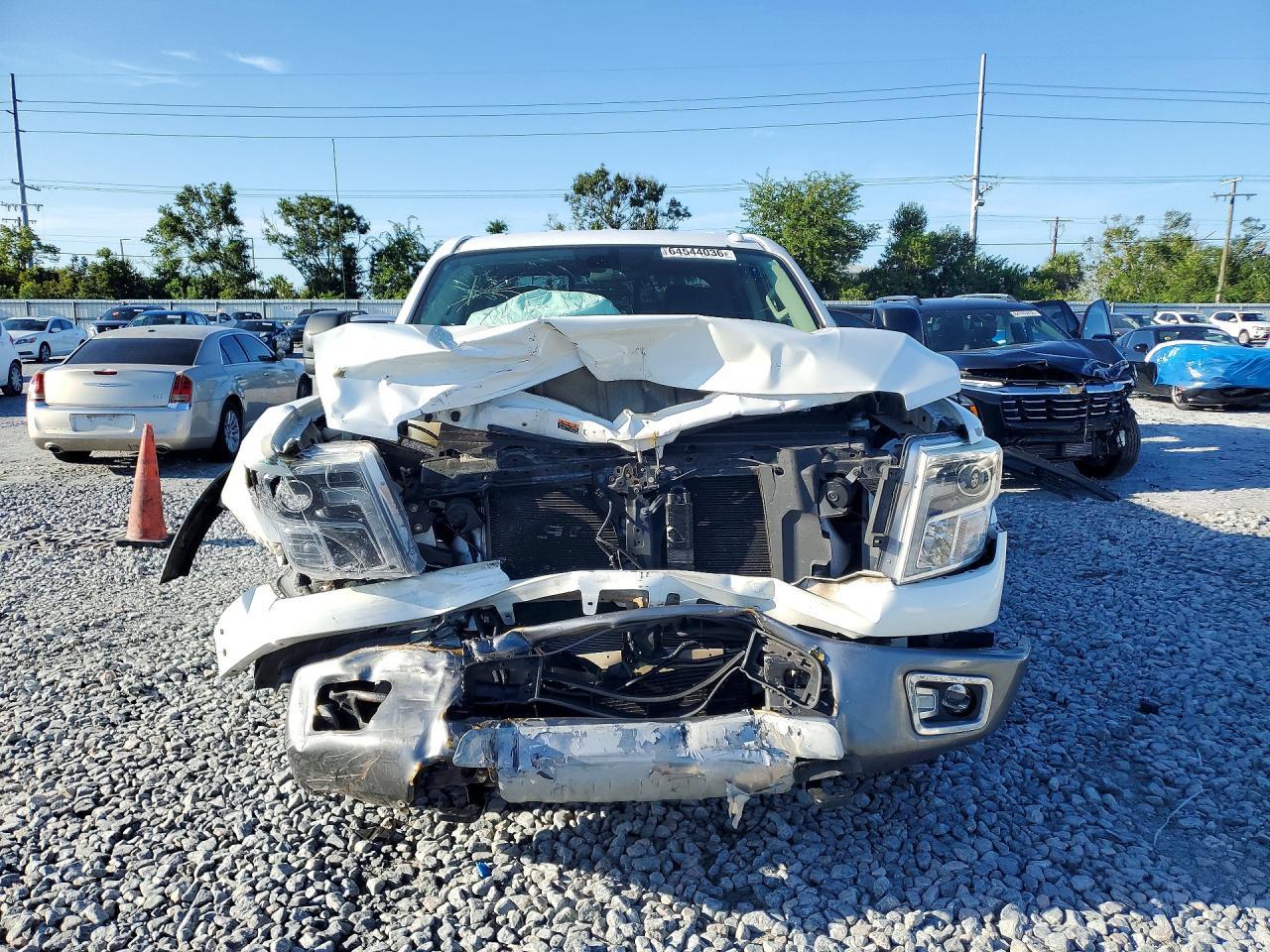 2019 Nissan Titan Xd Pro-4X - Image 5