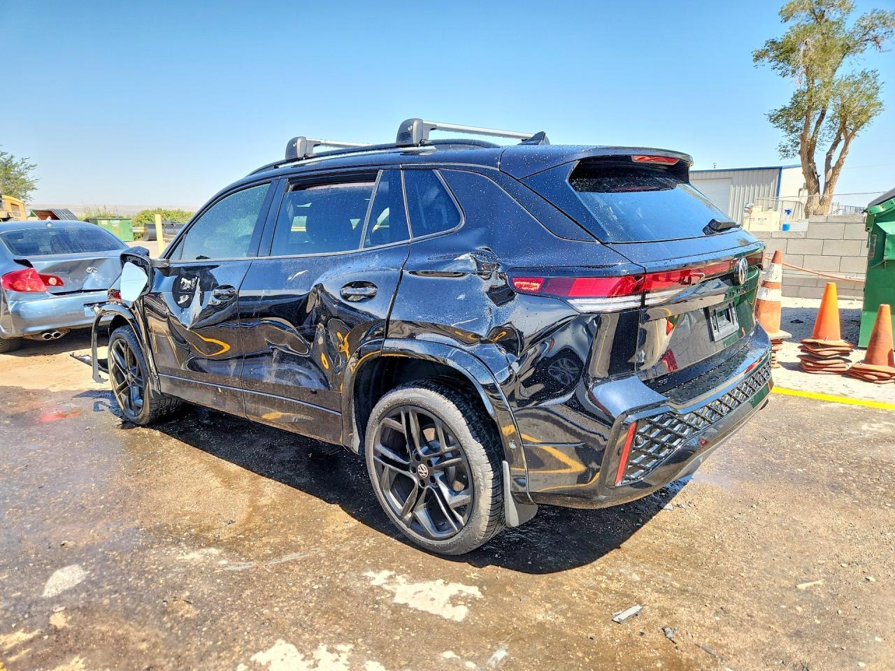 2026 Volkswagen Tiguan Se R-Line Black - Фото 2