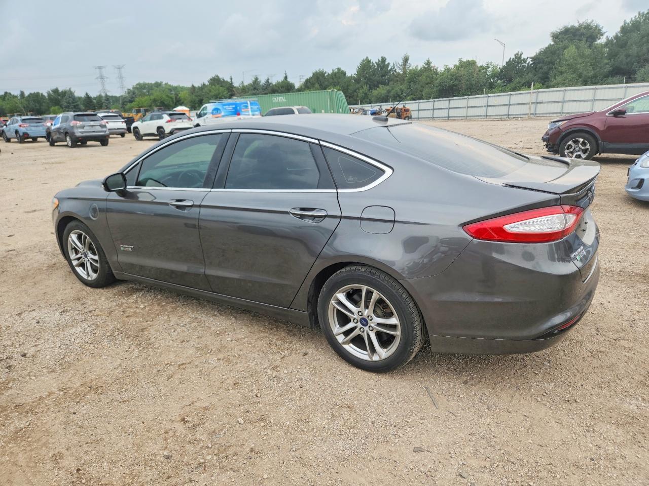 2016 Ford Fusion Titanium Phev - Фото 2