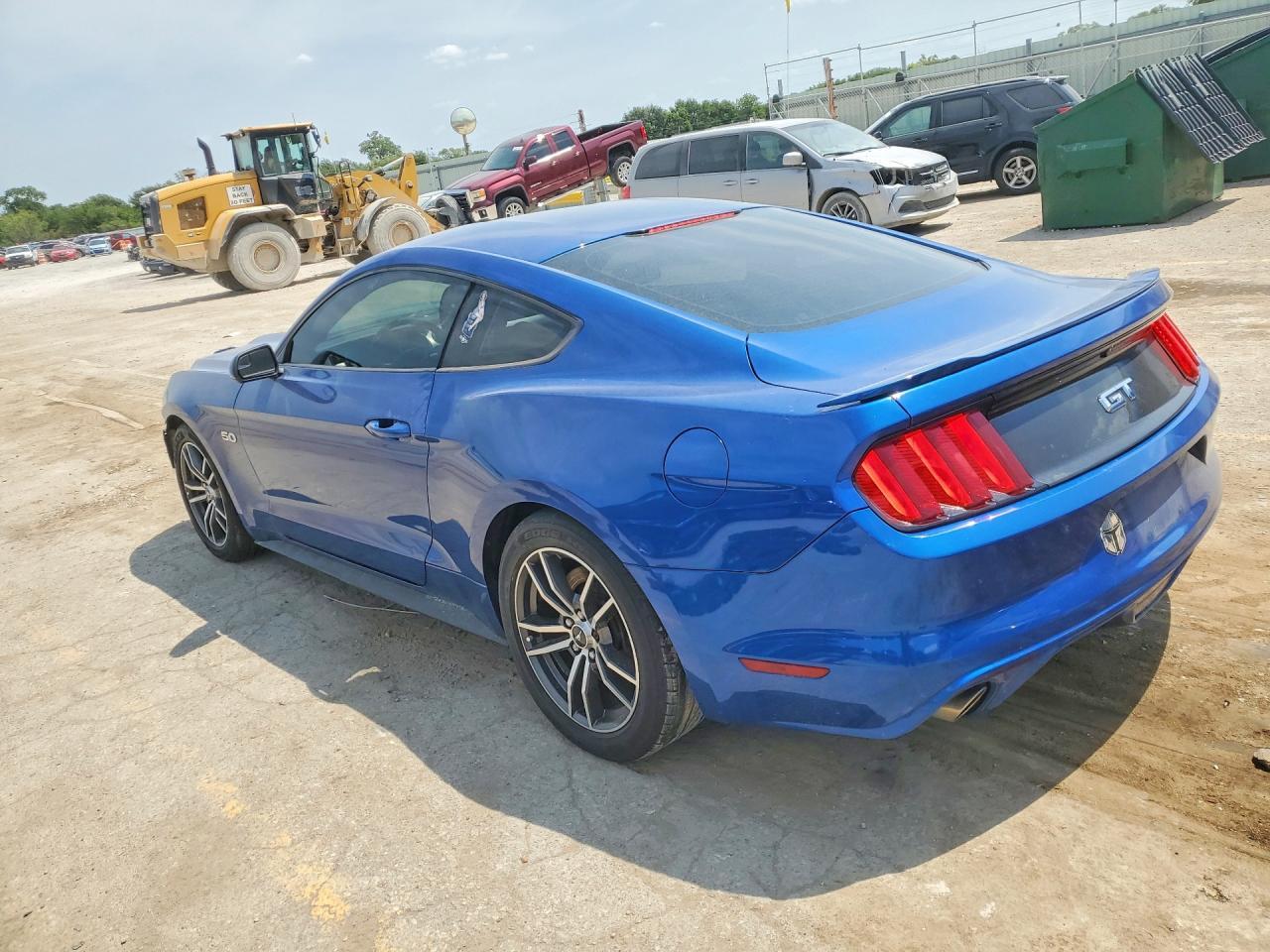 2017 Ford Mustang Gt - Фото 2