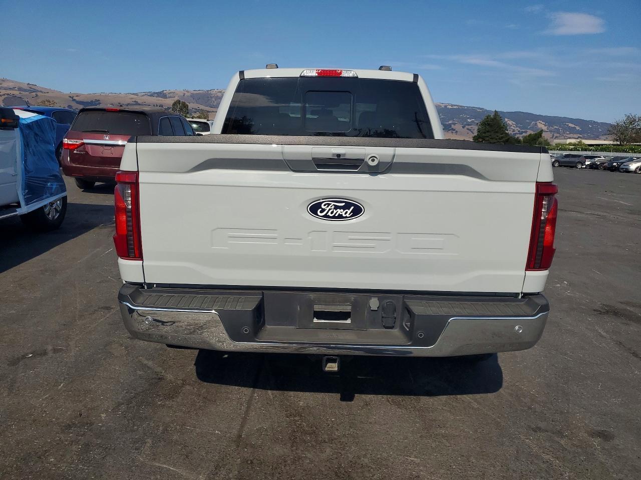 2024 Ford F150 Xlt - Фото 6