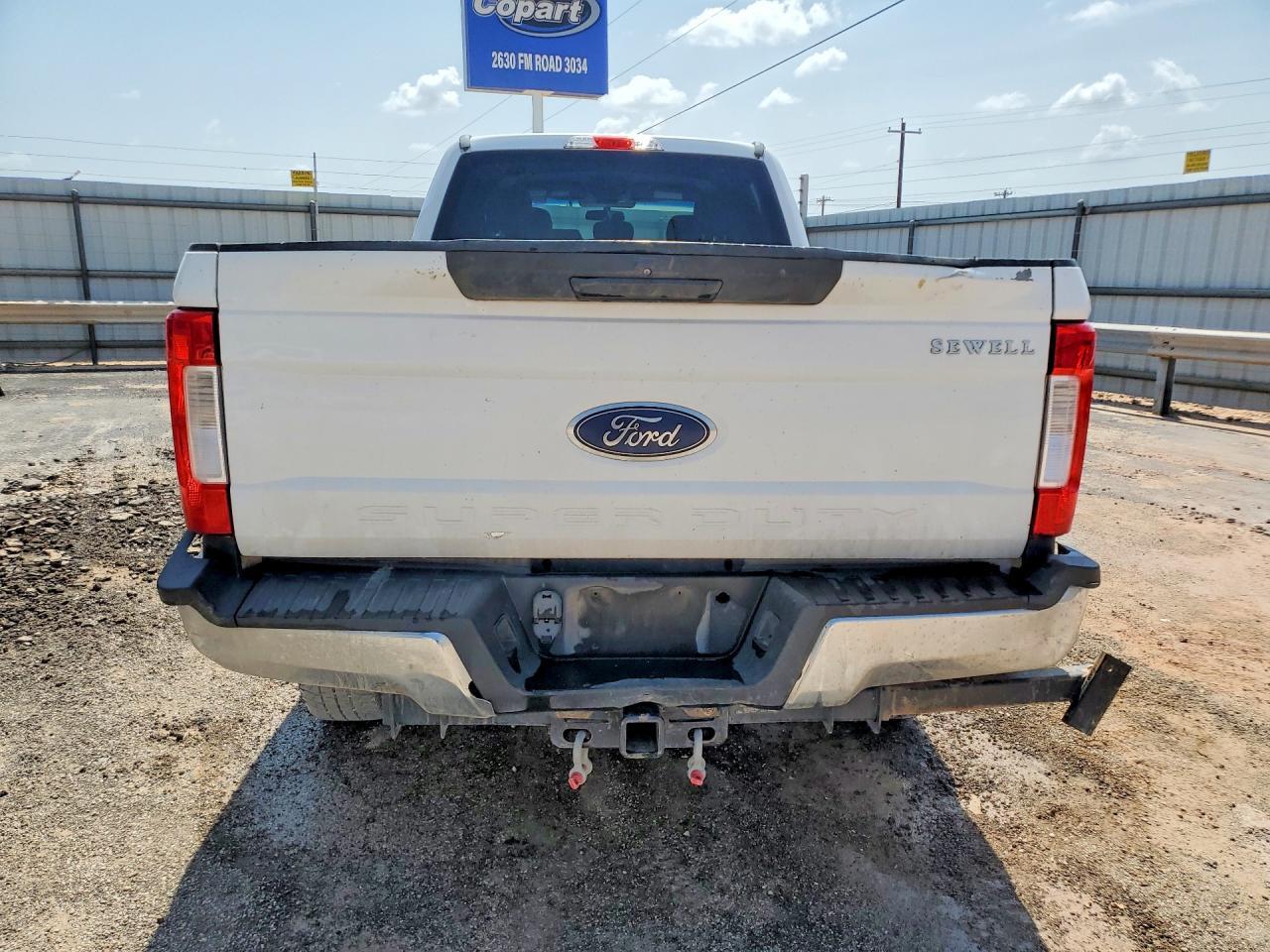 2018 Ford F250 Super Duty - Фото 6