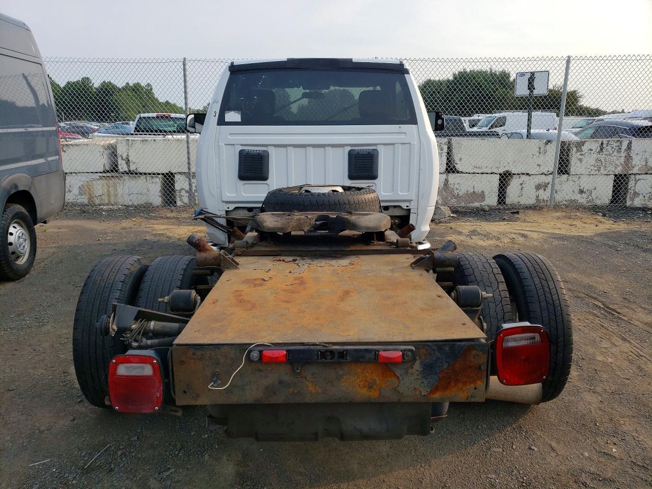2021 Ram 3500 - Image 6