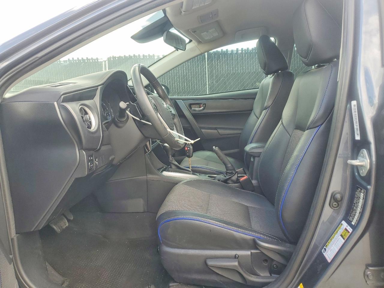 2017 Toyota Corolla Se - Фото 7