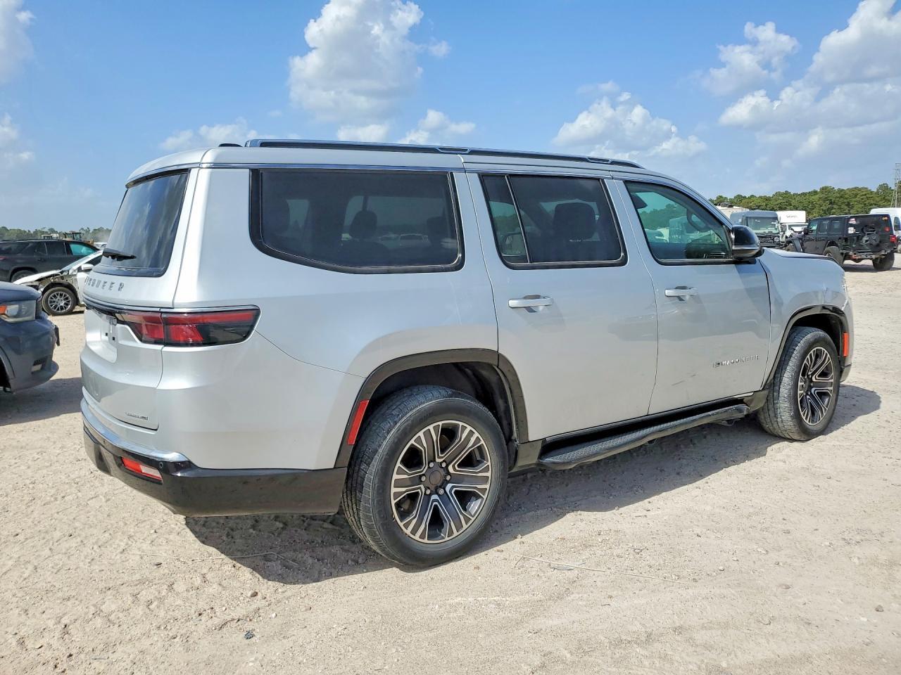 2024 Jeep Wagoneer Series Ii - Image 3