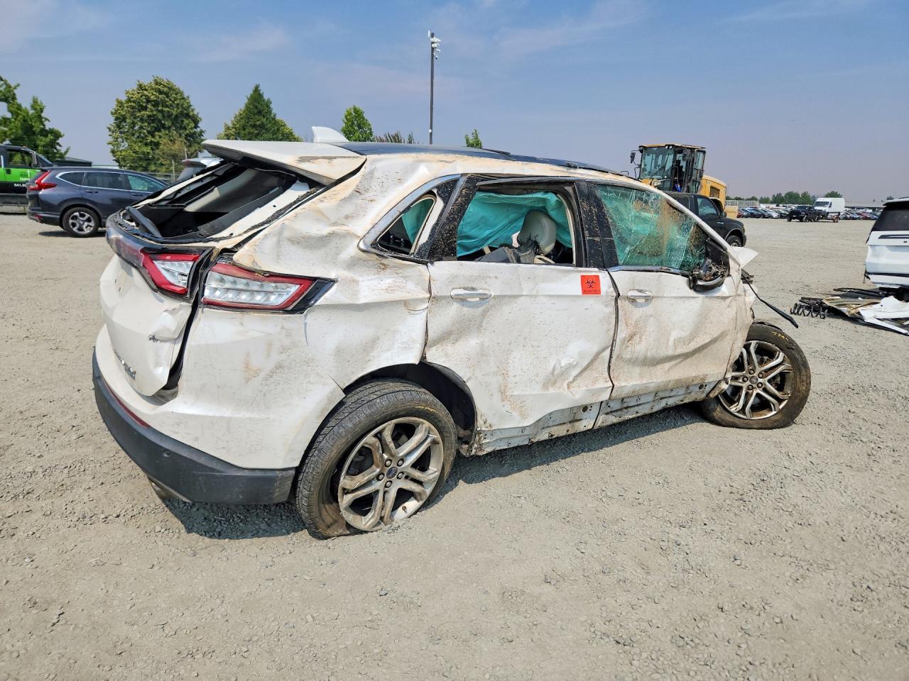 2017 Ford Edge Titanium - Image 3