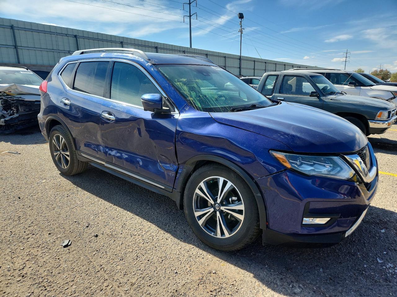 2017 Nissan Rogue Sl - Image 4