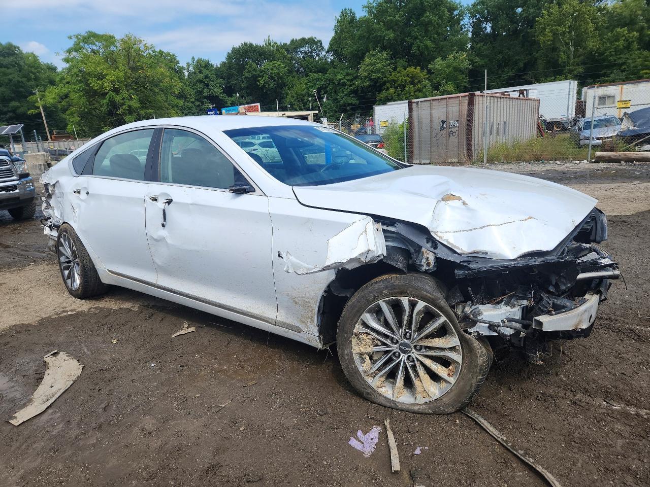 2015 Hyundai Genesis 3.8L - Фото 4