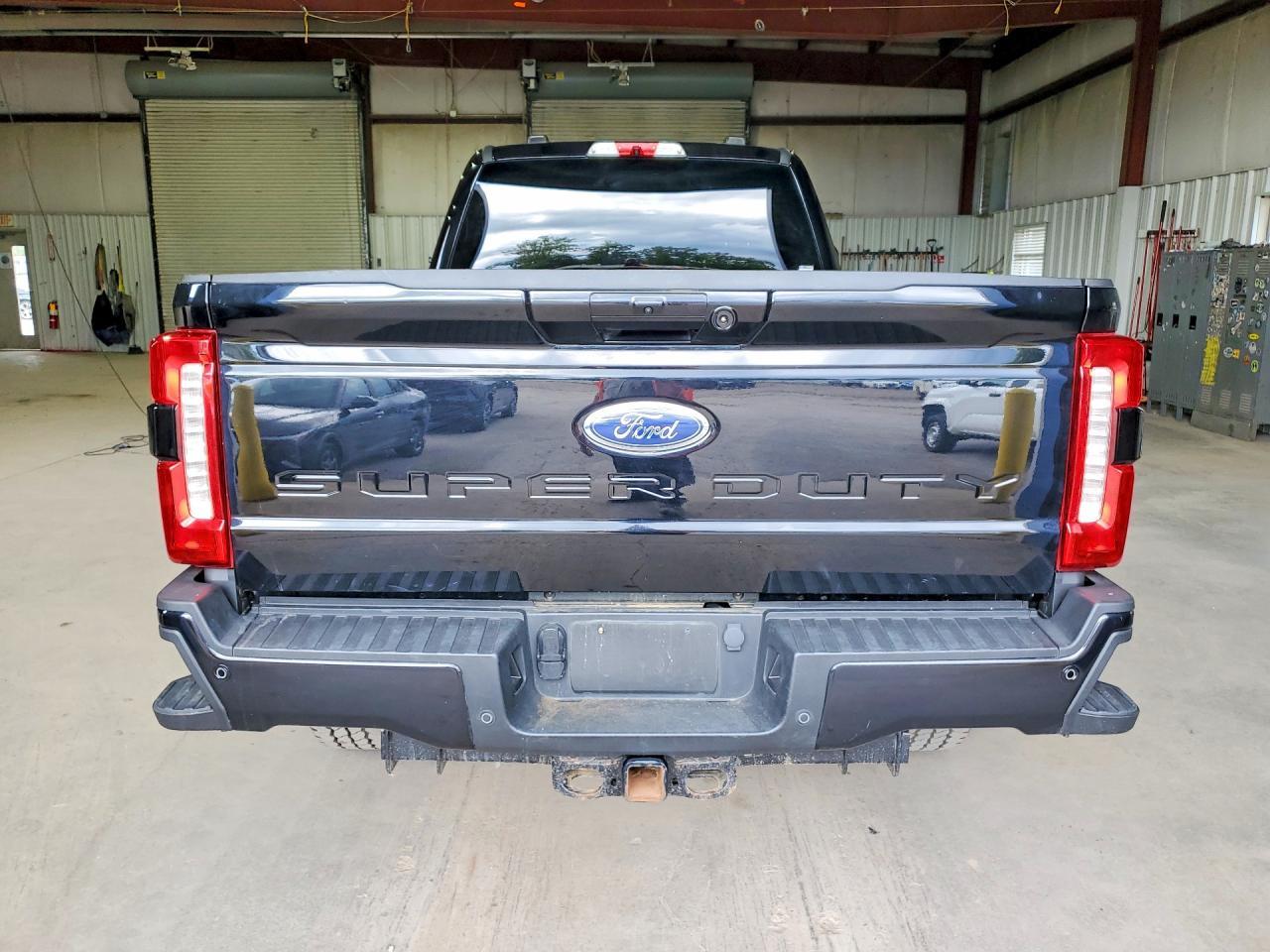 2024 Ford F250 Super - Image 6