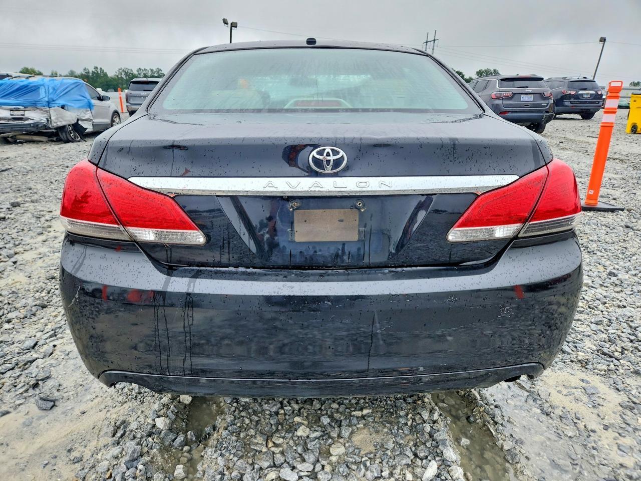 2011 Toyota Avalon Base - Фото 6