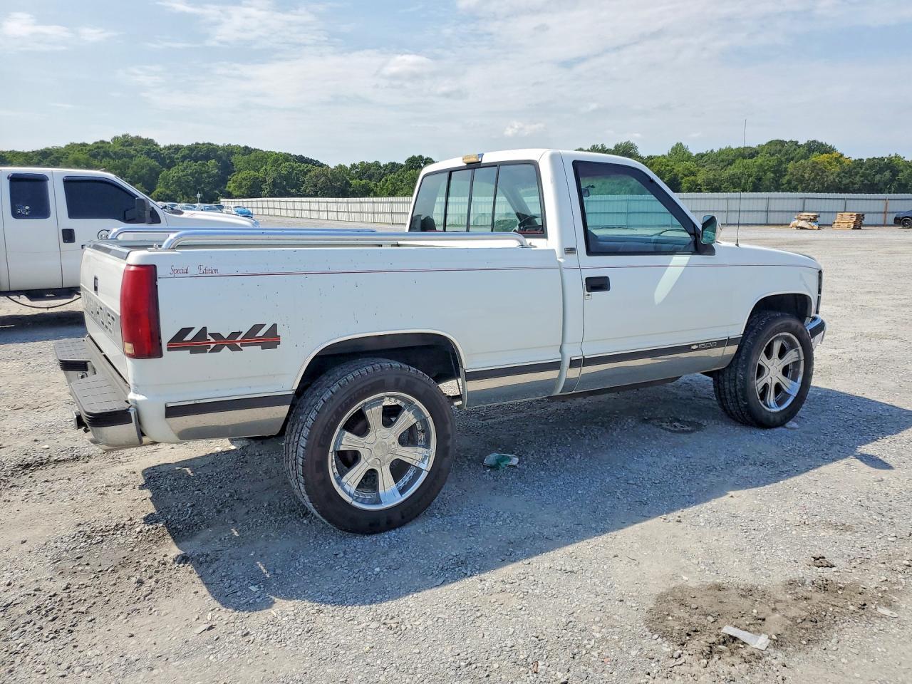 1989 Chevrolet Gmt-400 K1500 - Фото 3