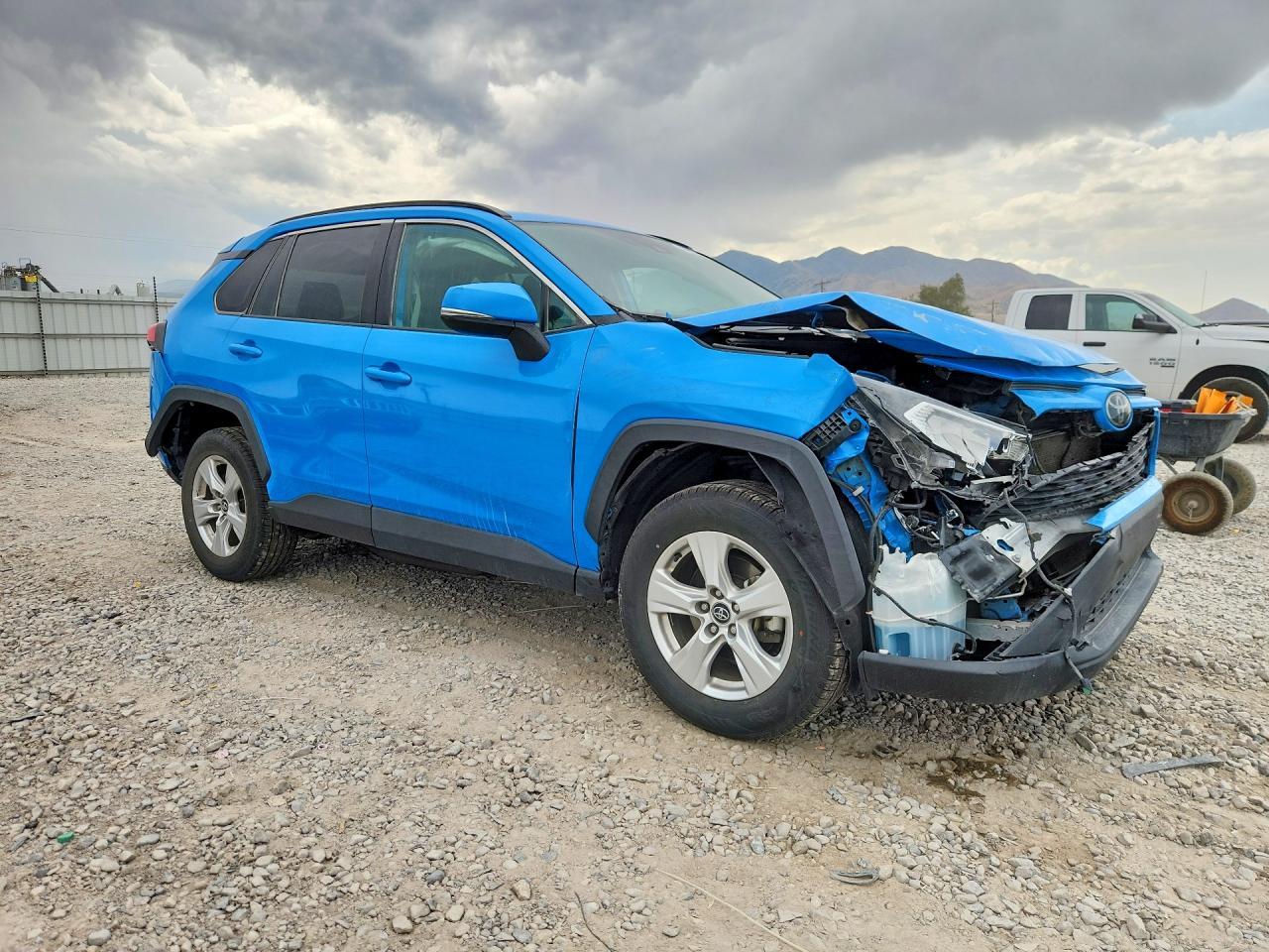 2021 Toyota Rav4 Xle - Фото 4