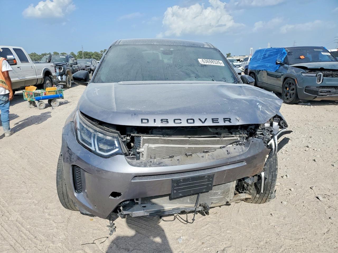 2020 Land Rover Discovery Sport S R-Dynamic - Image 6