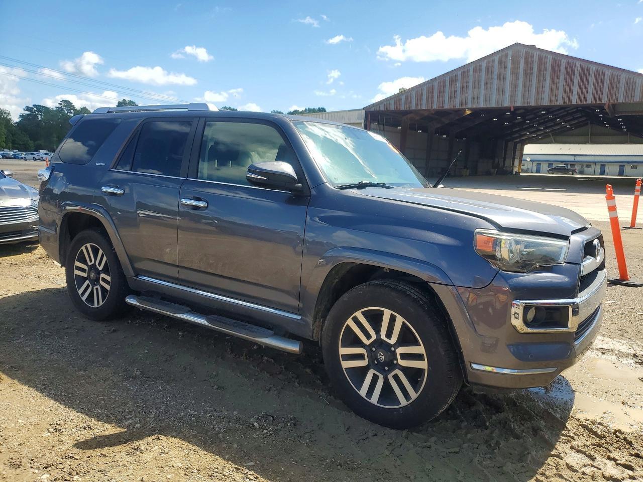 2017 Toyota 4Runner Limited - Image 4