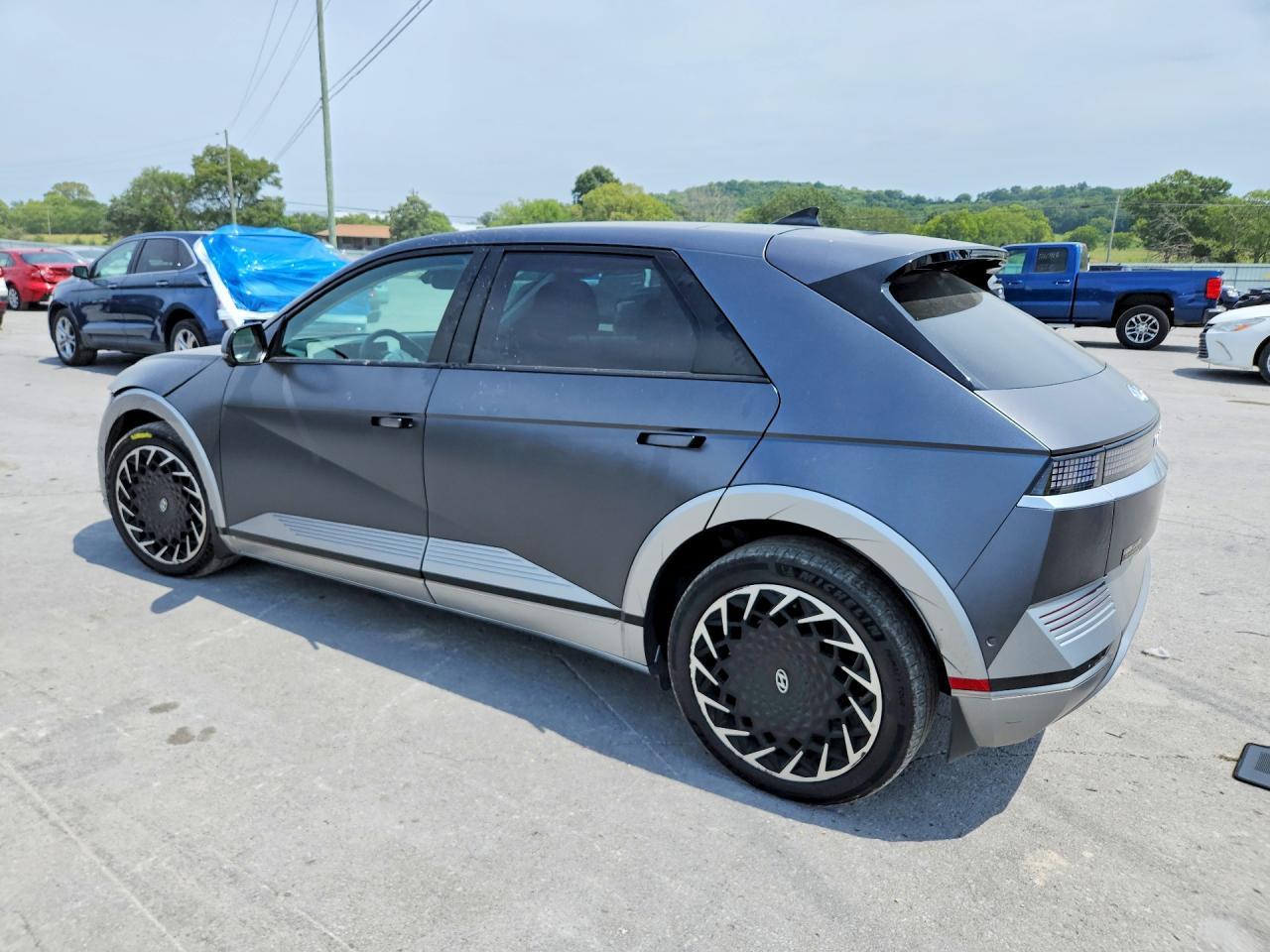 2023 Hyundai Ioniq 5 Limited - Image 2