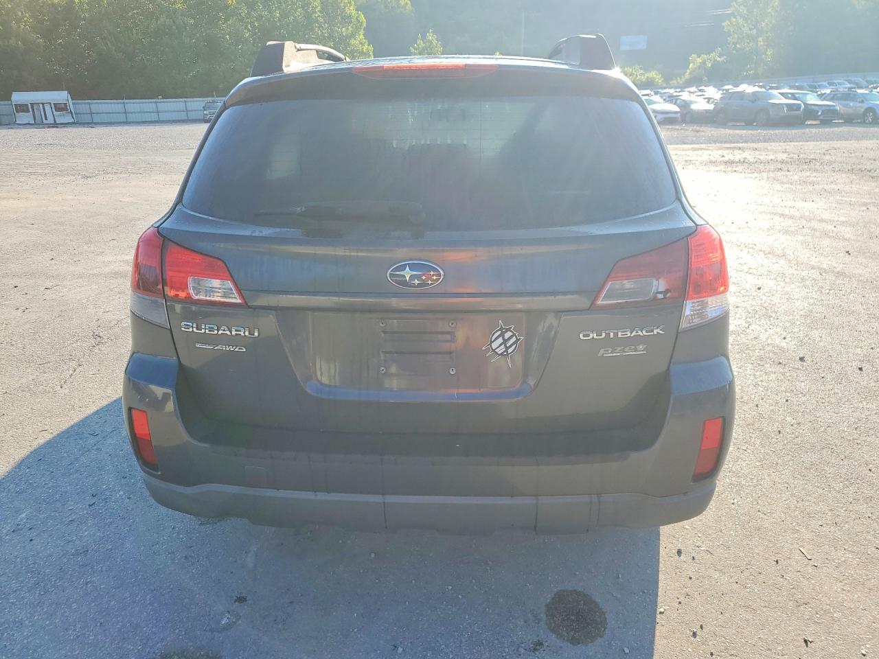 2011 Subaru Outback 2.5I Premium - Фото 6