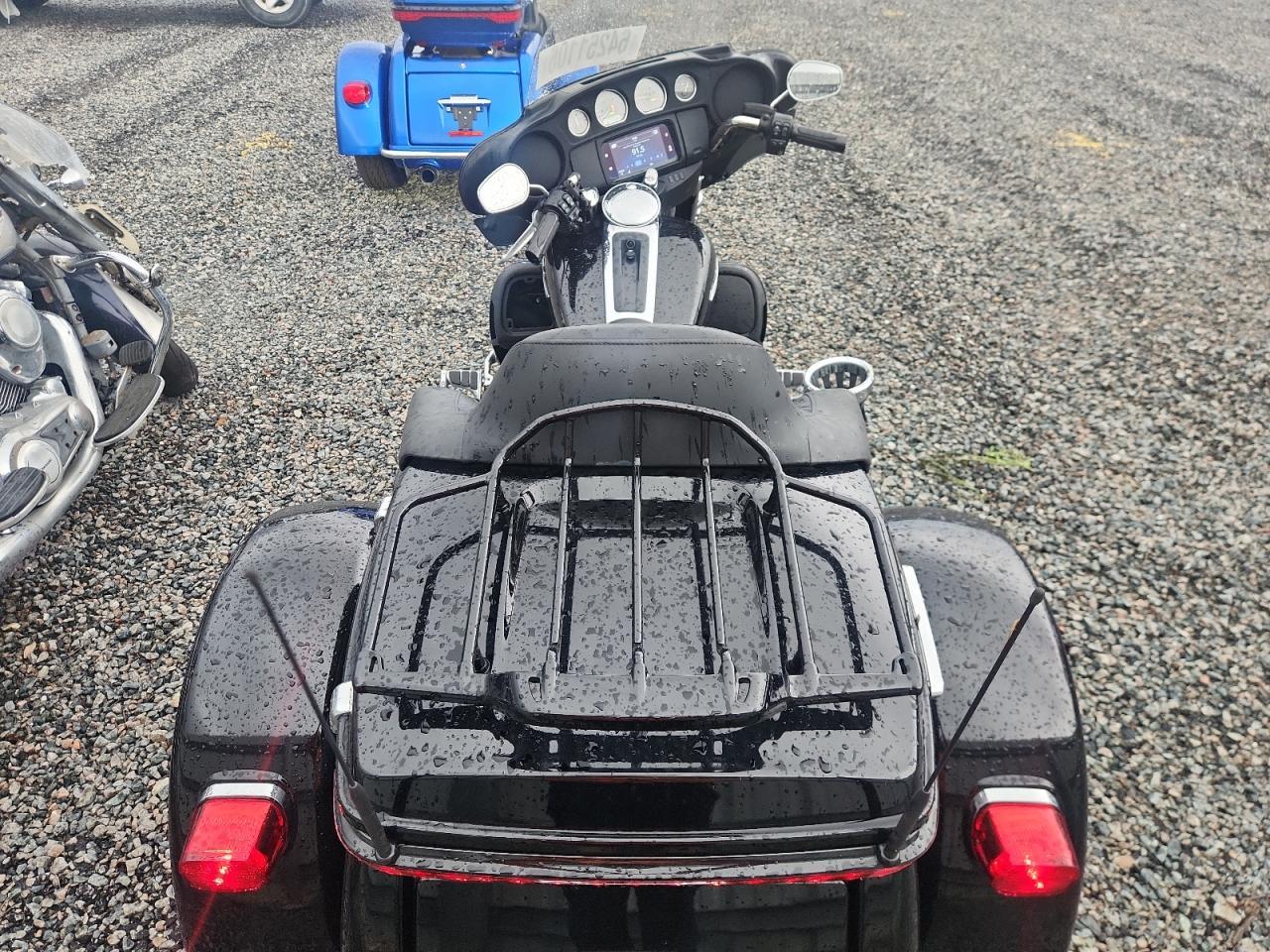 2022 Harley-Davidson Flhtcutg - Фото 6