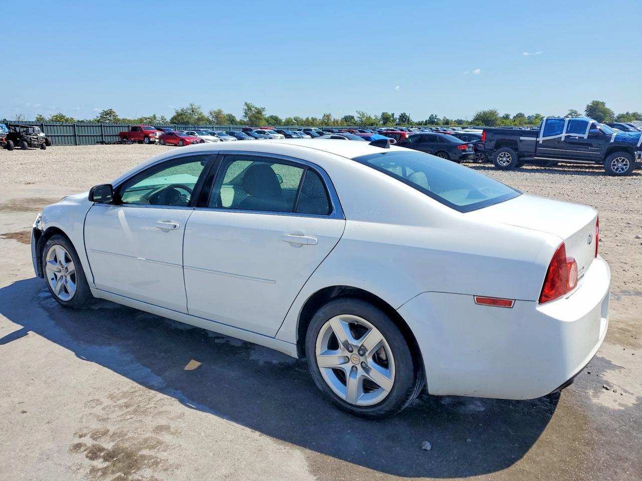 2012 Chevrolet Malibu Ls - Image 2