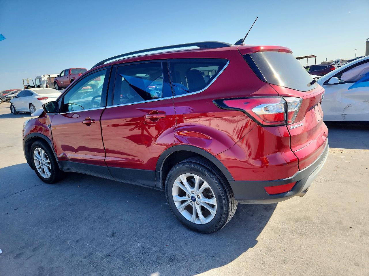 2018 Ford Escape Sel - Фото 2