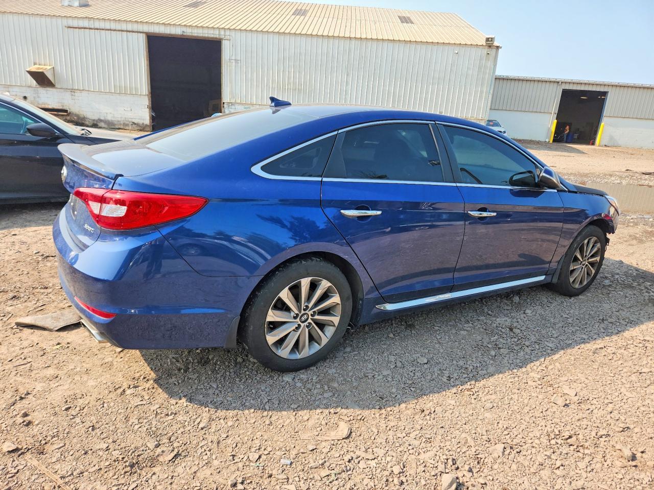 2015 Hyundai Sonata - Фото 3