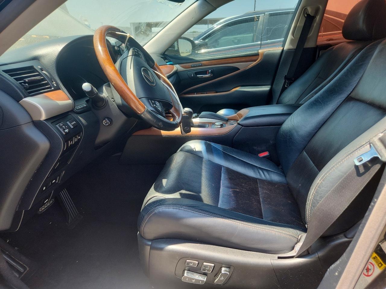 2013 Lexus Ls 460 Base - Image 7