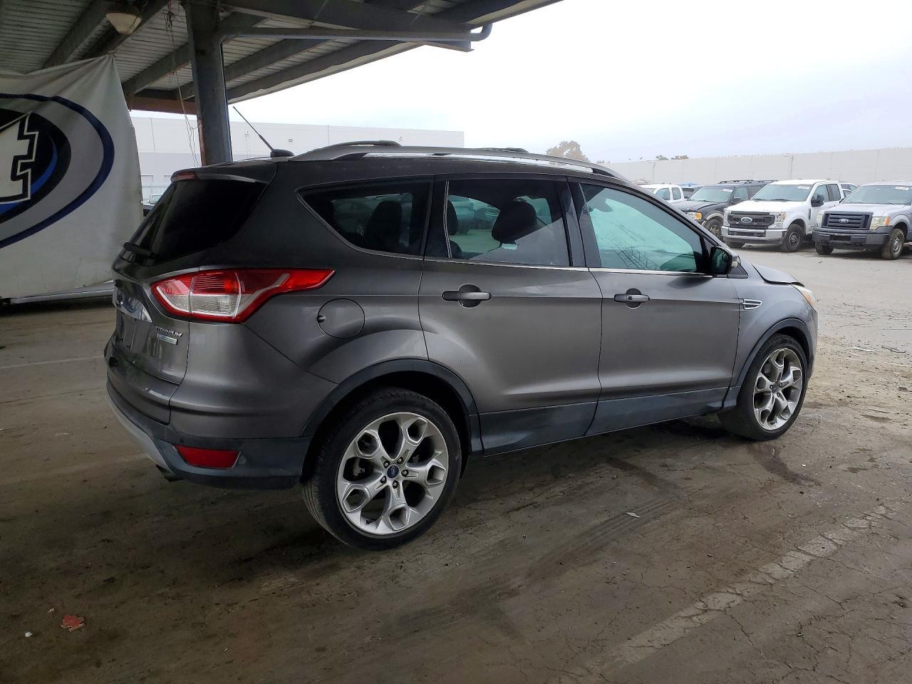 2014 Ford Escape Titanium - Фото 3