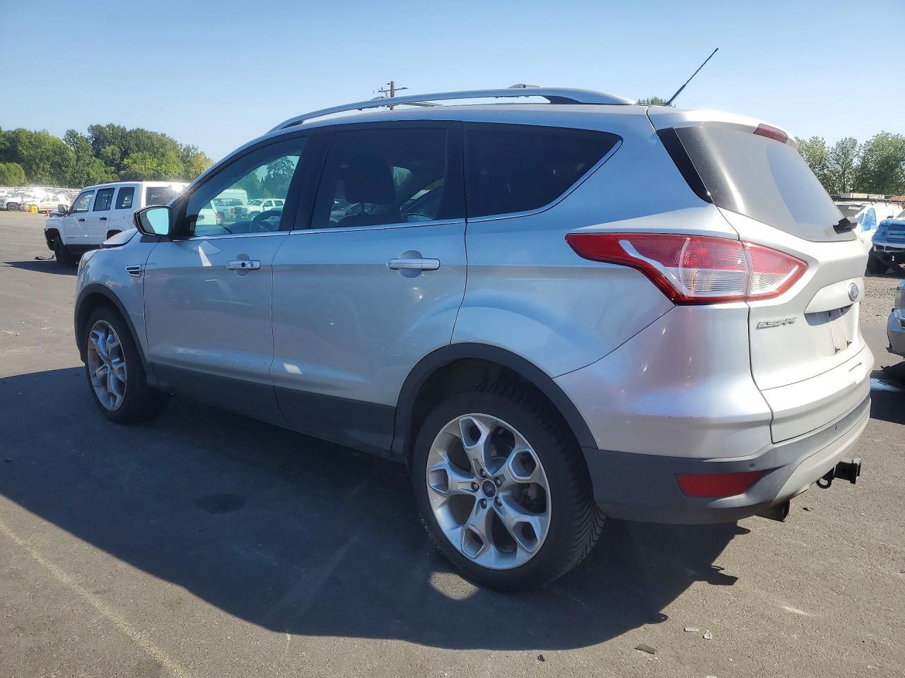 2013 Ford Escape Titanium - Image 2