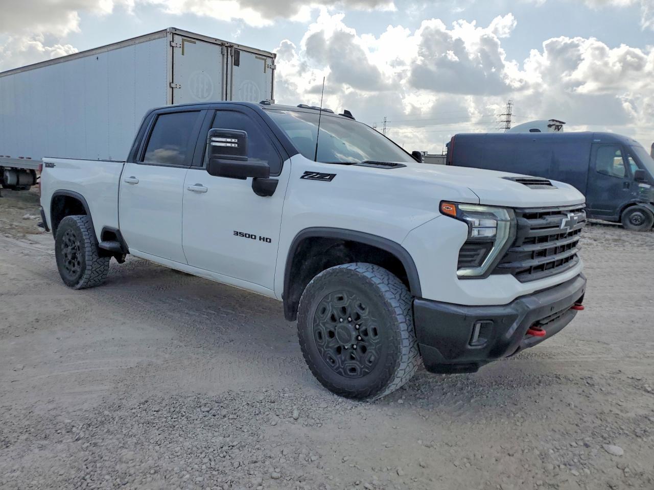 2025 Chevrolet Silverado K3500 Lt - Фото 4