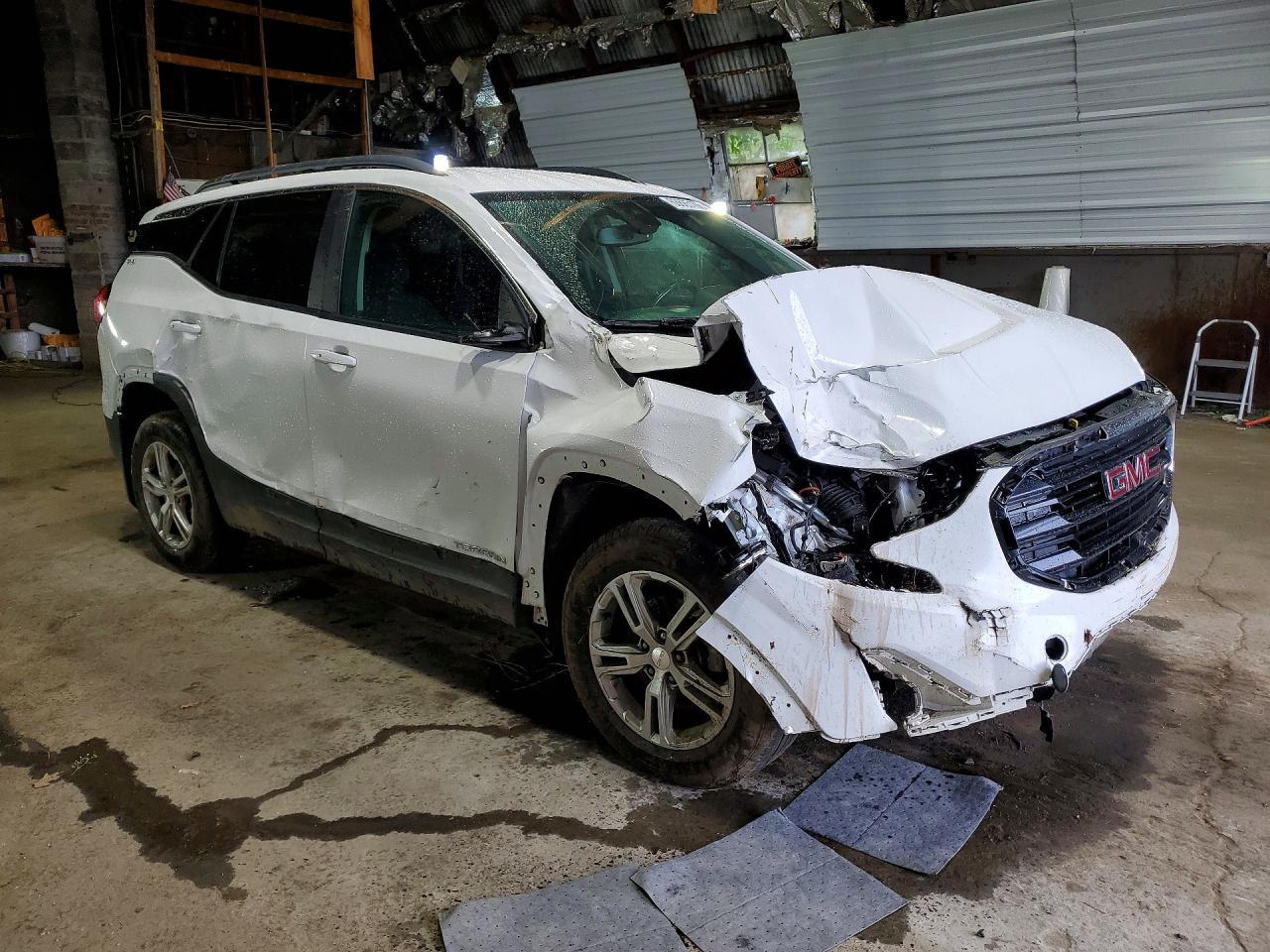 2021 GMC Terrain Sle - Image 4