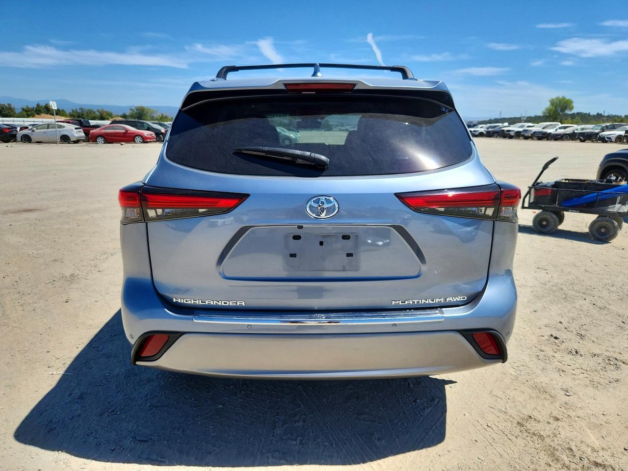 2022 Toyota Highlander Platinum - Фото 6