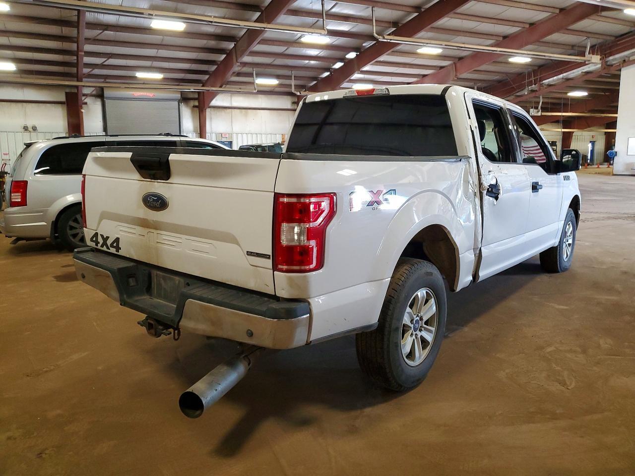 2018 Ford F150 Supercrew - Фото 3