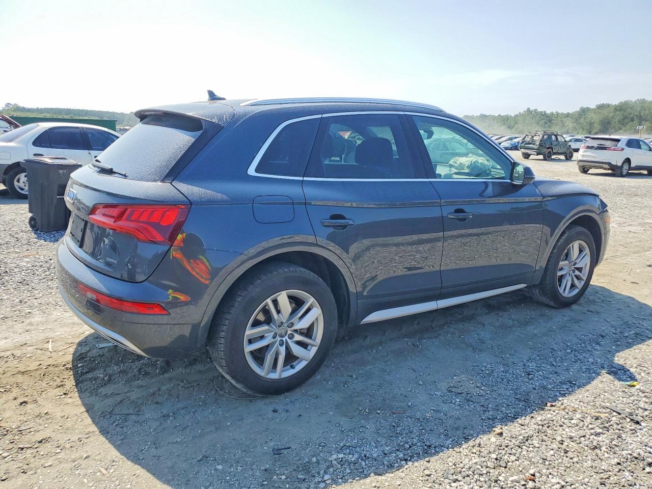 2020 Audi Q5 Premium - Фото 3