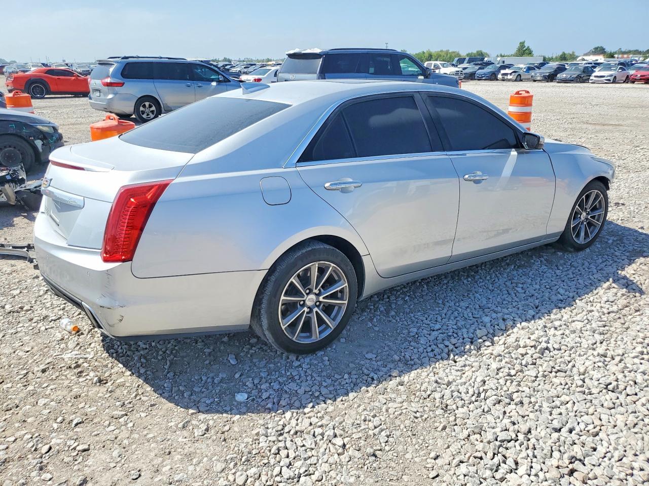 2019 Cadillac Cts Luxury - Image 3