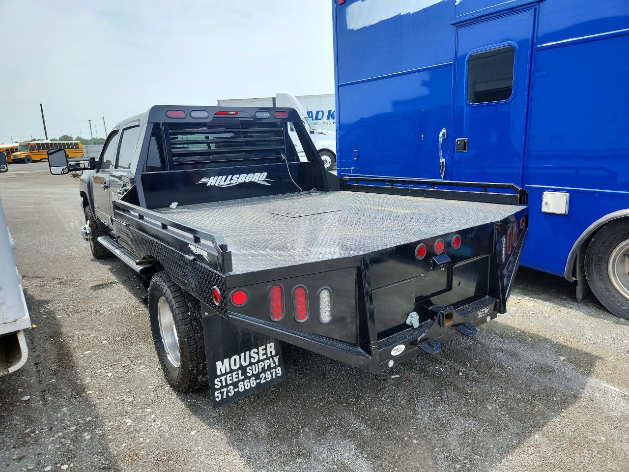 2013 Chevrolet Silverado K3500 Ltz - Image 2