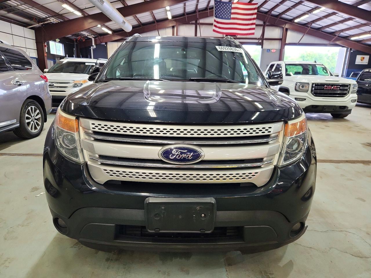 2015 Ford Explorer Xlt - Фото 5