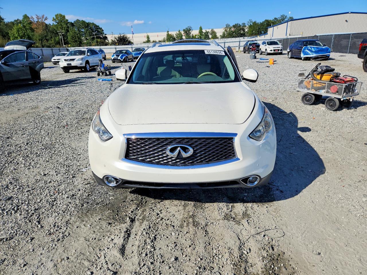 2017 Infiniti Qx70 Base - Фото 5