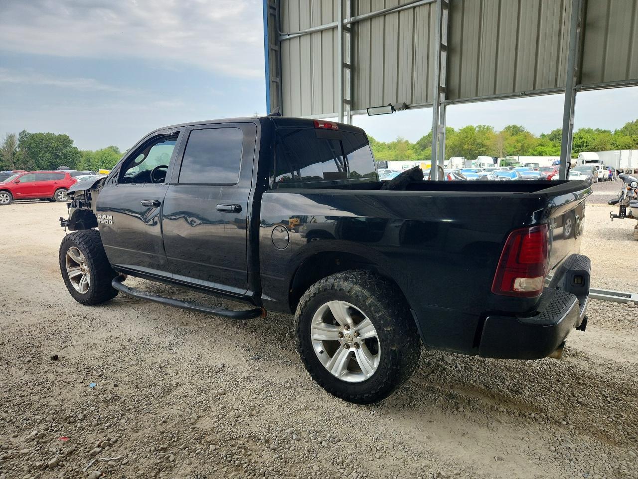 2013 Ram 1500 Sport - Фото 2