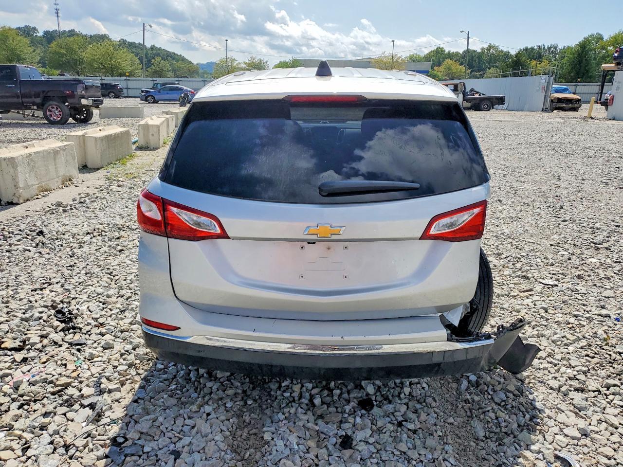 2019 Chevrolet Equinox Lt - Image 6