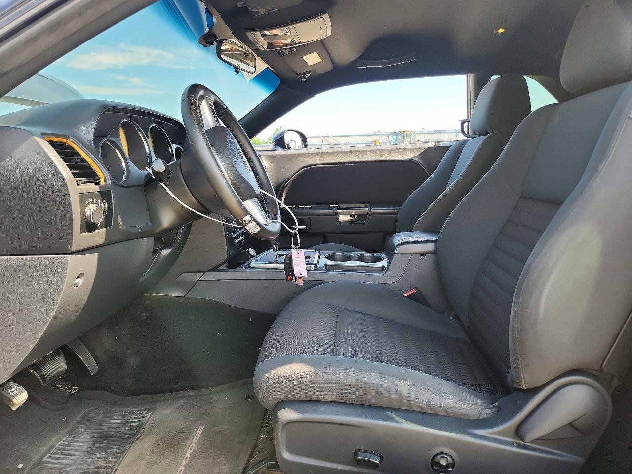 2012 Dodge Challenger Sxt - Image 7