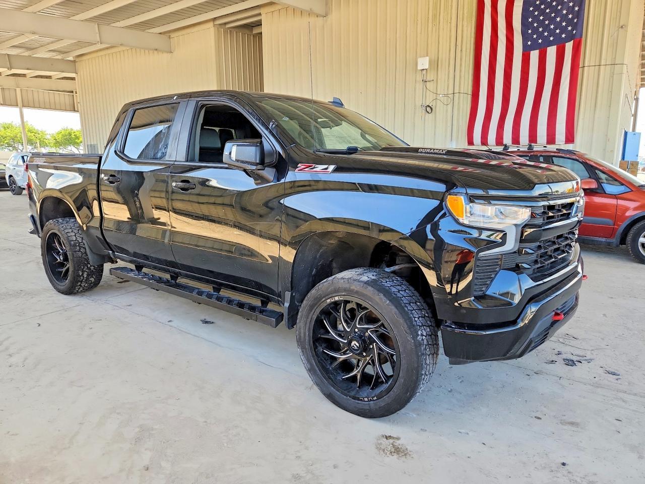 2022 Chevrolet Silverado K1500 Lt Trail Boss - Фото 4