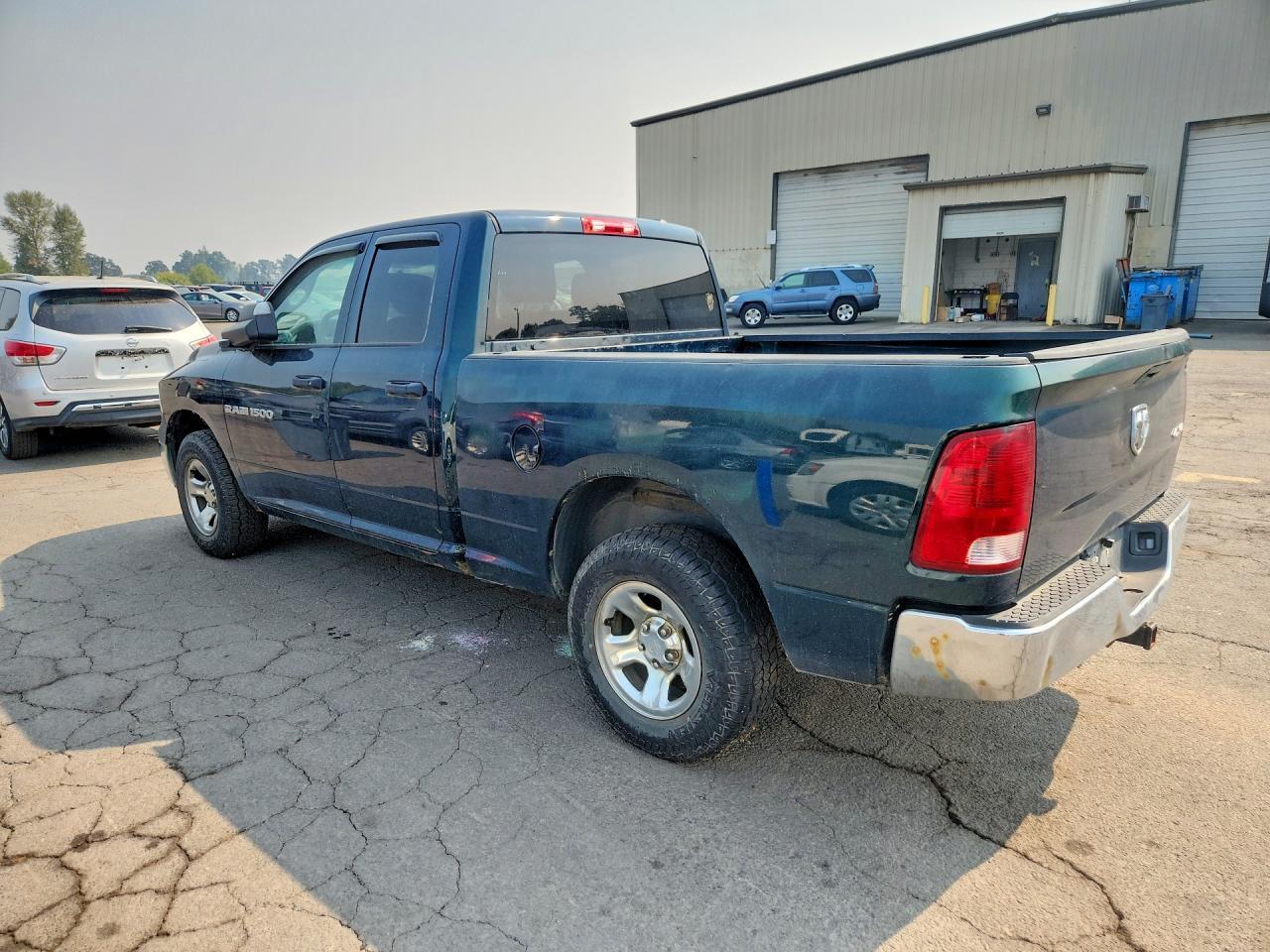 2011 Dodge Ram 1500 - Фото 2