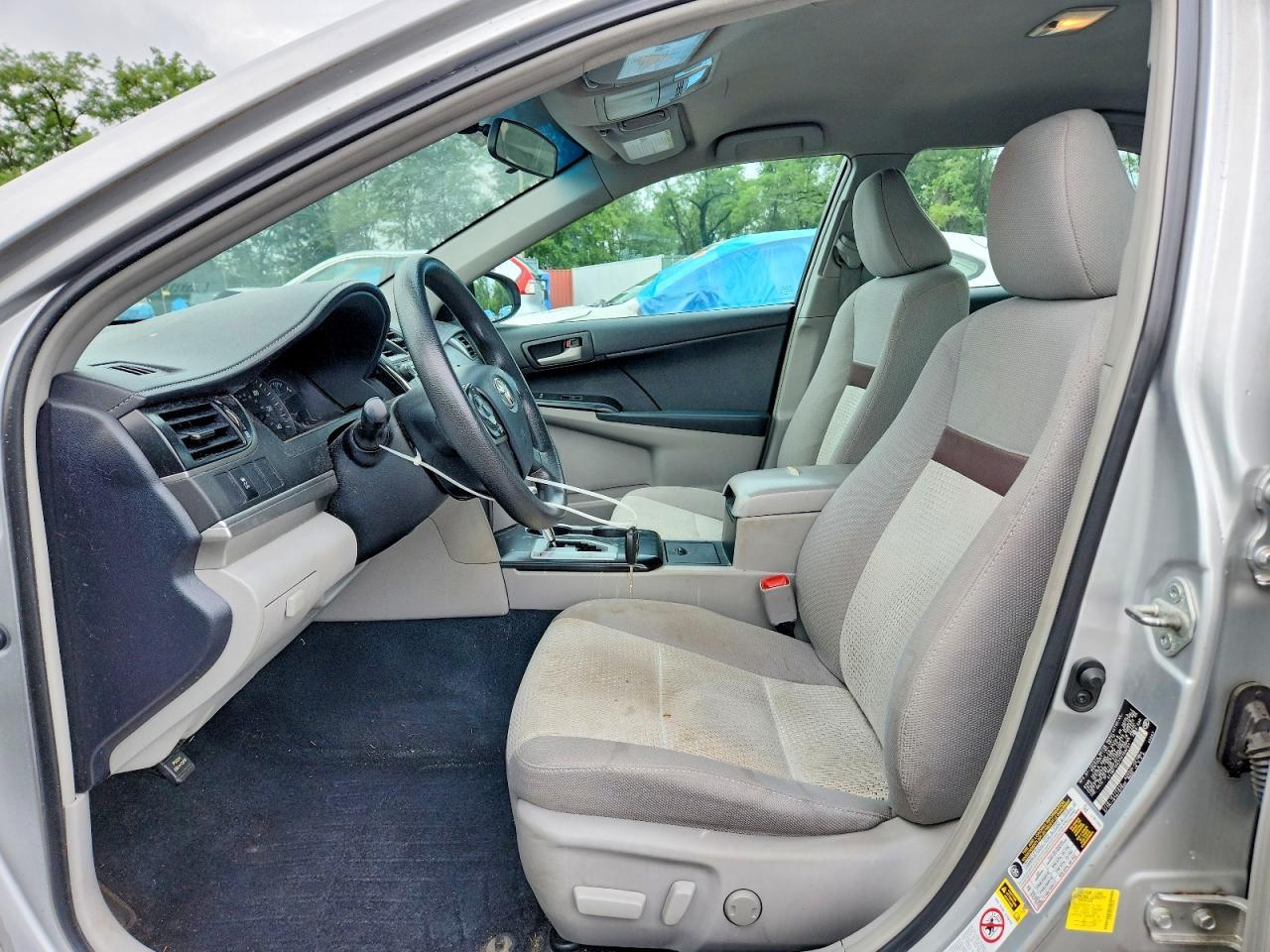 2012 Toyota Camry Le - Фото 7