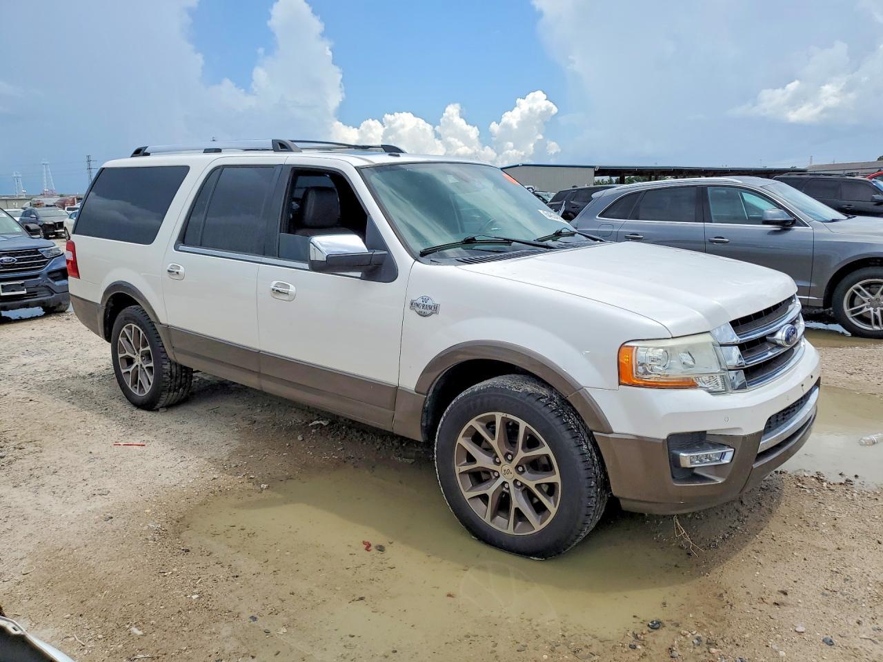 2015 Ford Expedition El Xlt - Фото 4