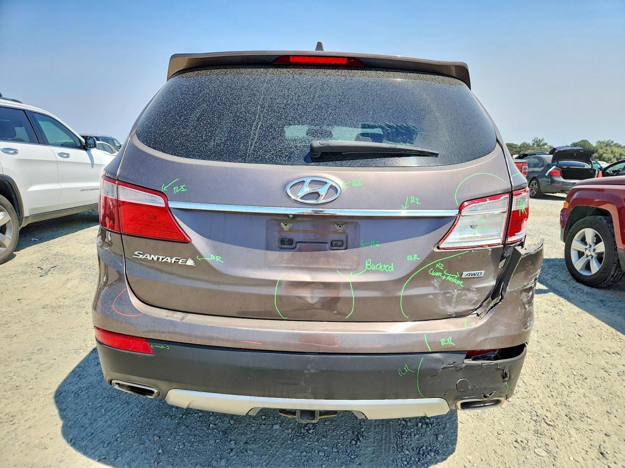 2015 Hyundai Santa Fe Gls - Image 6
