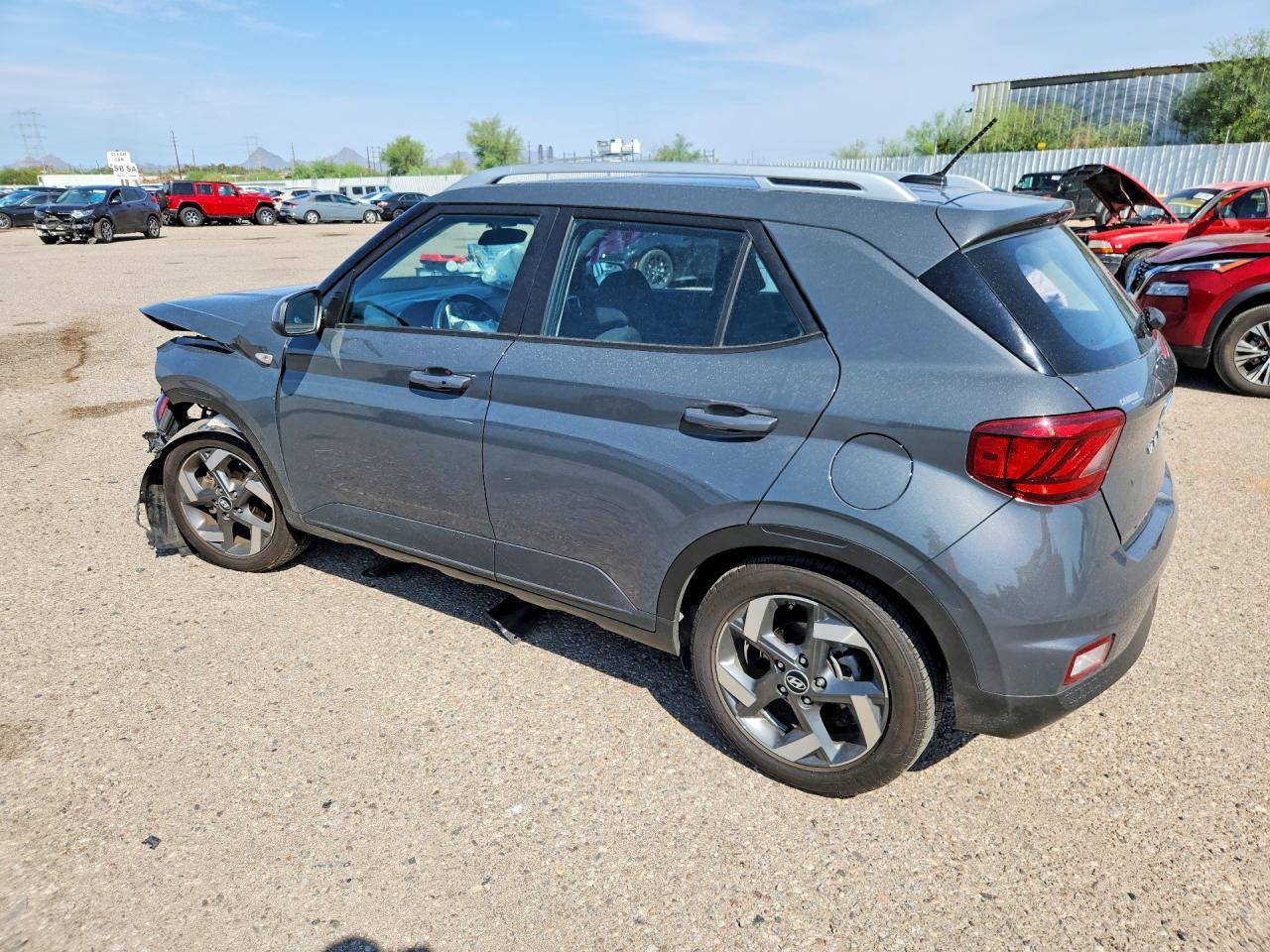 2024 Hyundai Venue Sel - Фото 2
