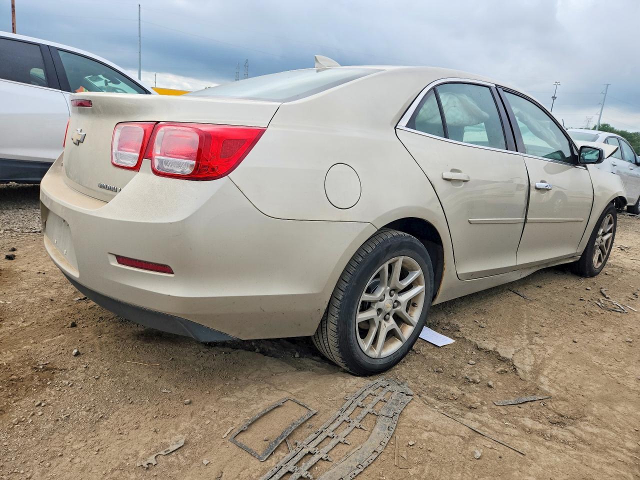 2016 Chevrolet Malibu Limited Lt - Image 3