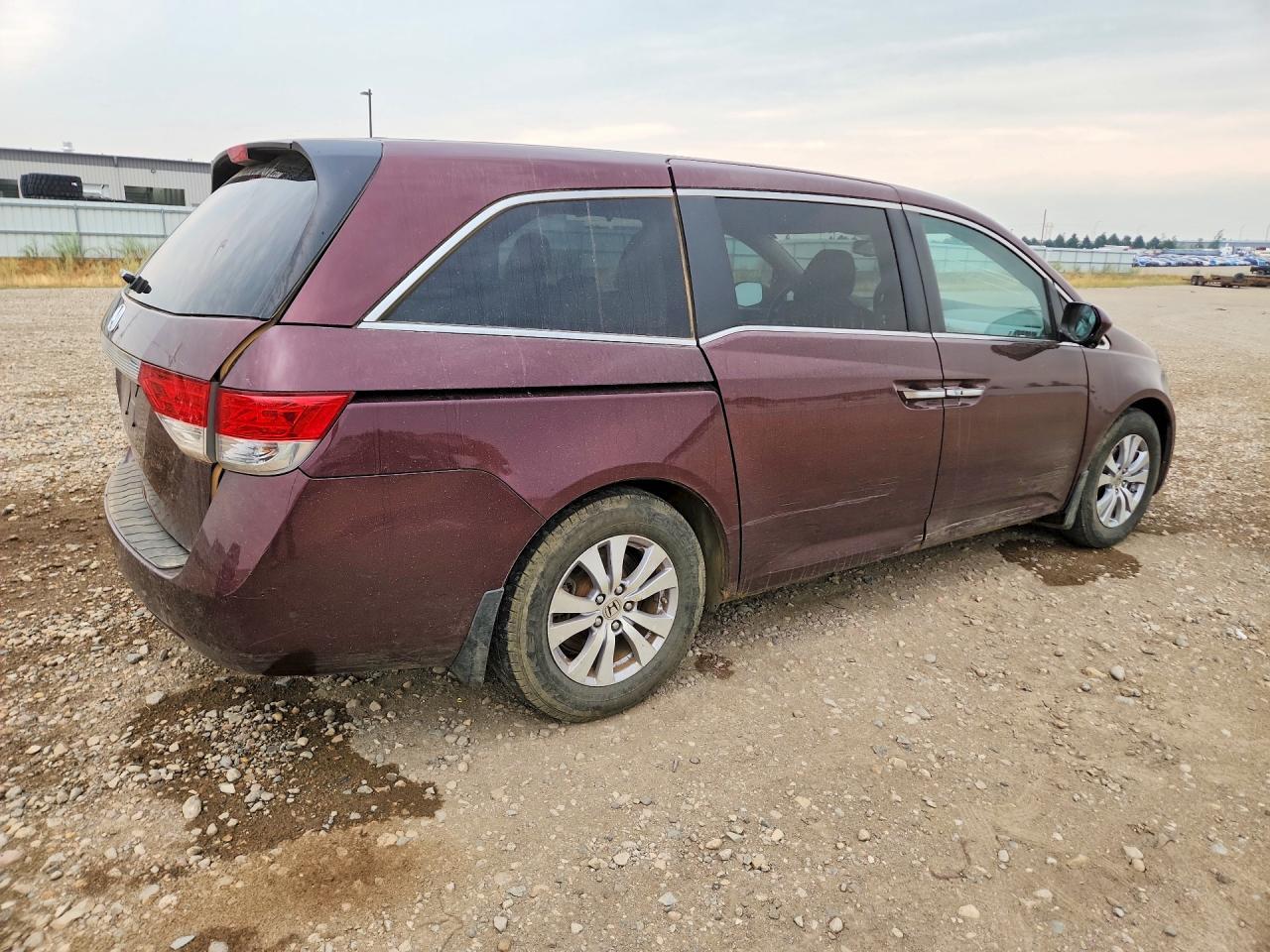 2015 Honda Odyssey Exl - Image 3