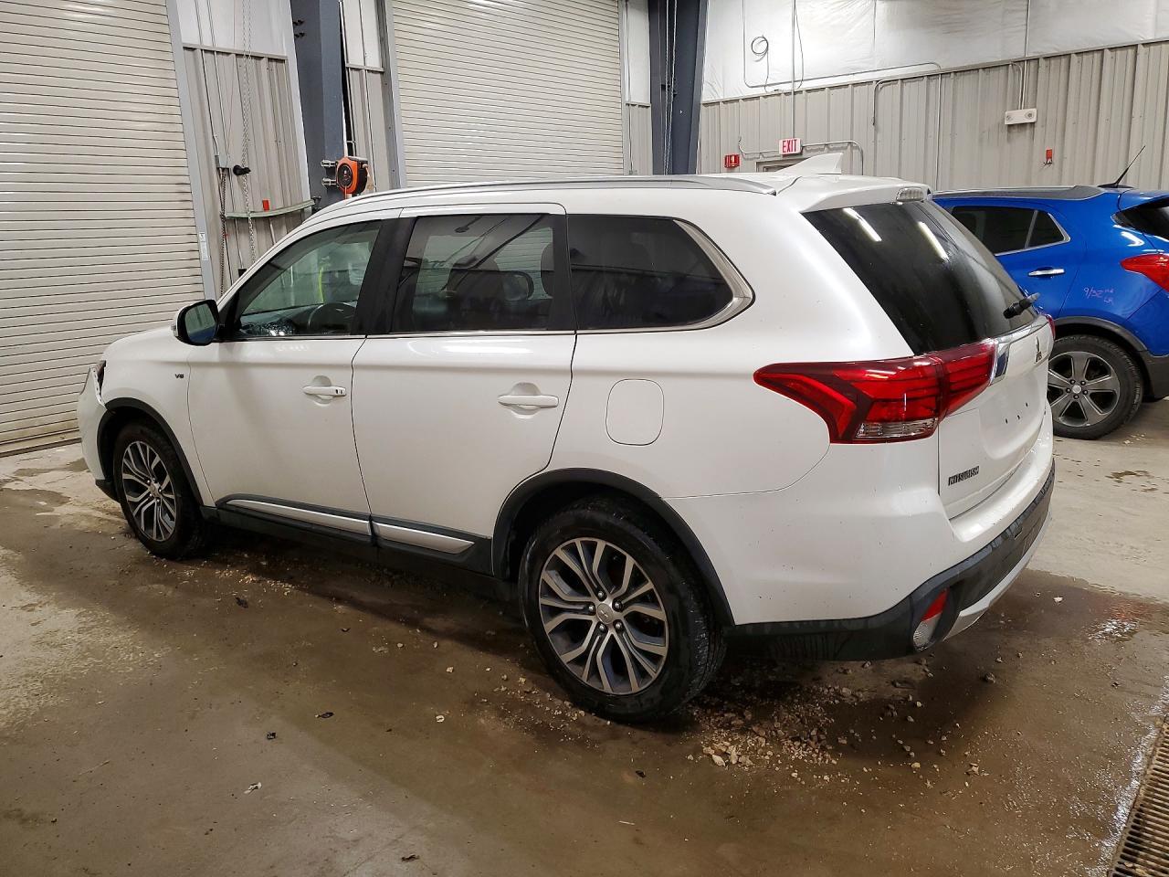 2018 Mitsubishi Outlander Gt - Фото 2