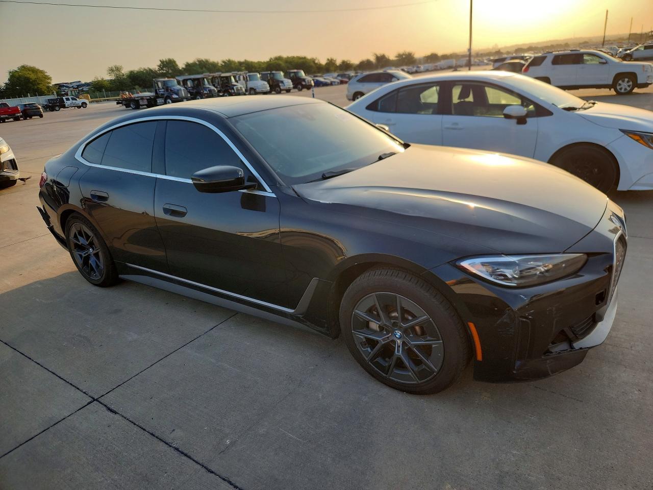 2023 BMW I4 Edrive 40 - Фото 4